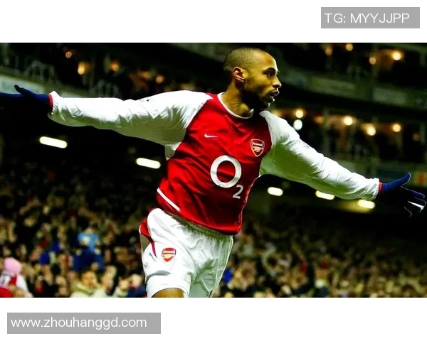 2014年足球明星盘点:当年最具影响力的球员及其辉煌表现 2014年足球明星盘点:当年最具影响力的球员及其辉煌表现