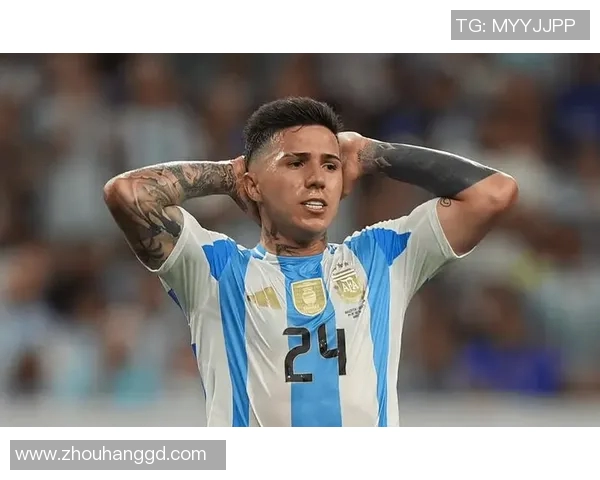 足球球星因种族歧视言论引发争议 亚裔社区强烈抗议并要求严惩 足球球星因种族歧视言论引发争议 亚裔社区强烈抗议并要求严惩