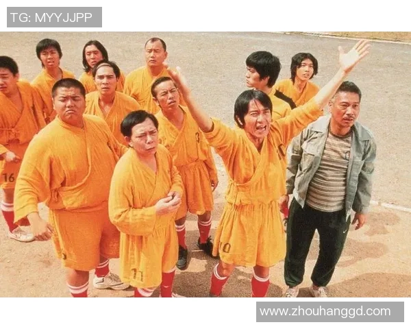 星爷少林足球经典场景再现巧妙羞辱雄哥演技风采尽显 星爷少林足球经典场景再现巧妙羞辱雄哥演技风采尽显